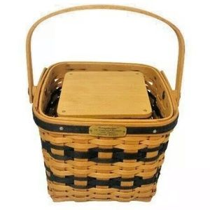 Longaberger Collectorās Club Mini 2 Pie Basket